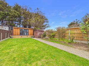 Photo 22- click for photo gallery